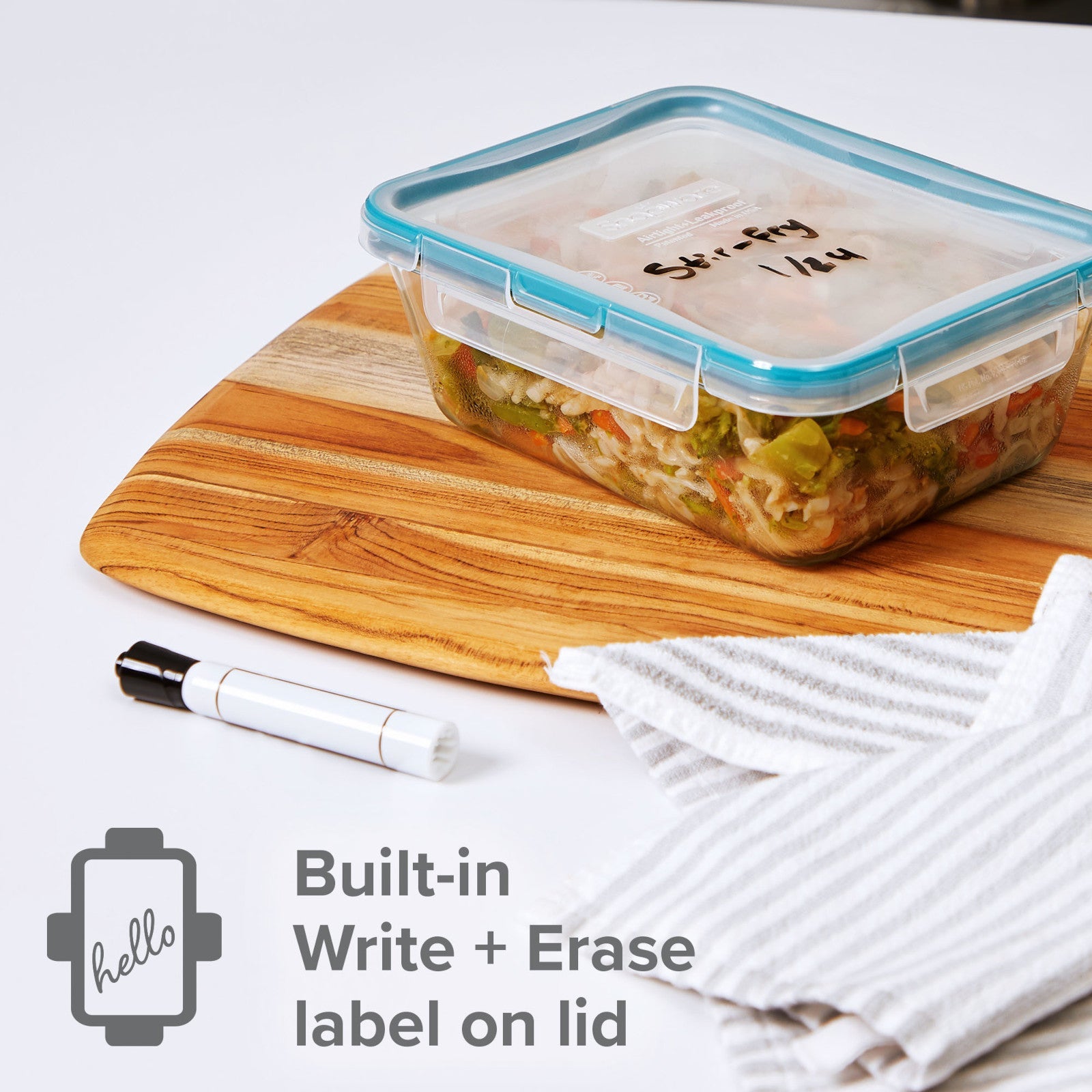 Snapware® Total Solution® Pyrex® Glass 8-cup Rectangle Food Storage wi